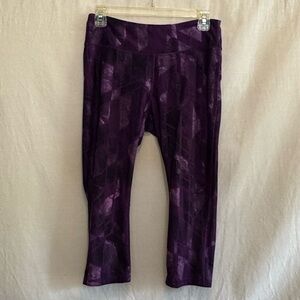 B-205‎ Marika Purple & Black Elastic Waist Pull On Cropped Yoga Pants Size 8-10